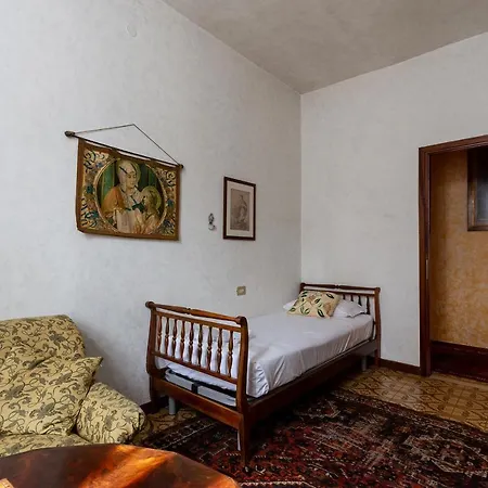 Mazzini 23 Mantova